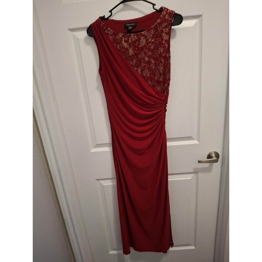 R & M Richards Size 6 Red Ruched Sequin‎ Lace Christmas Holiday Maxi Gown Dress